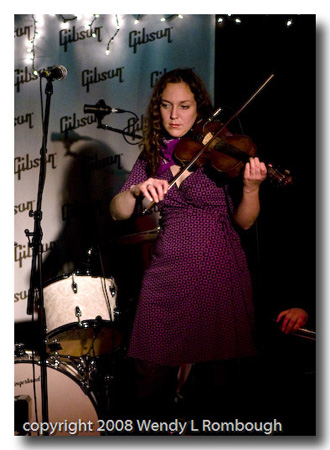 Hey_Rosetta_GIBSON SHOWROOM-1953