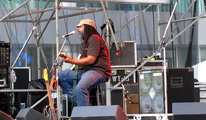Alvin Youngblood Hart (3)